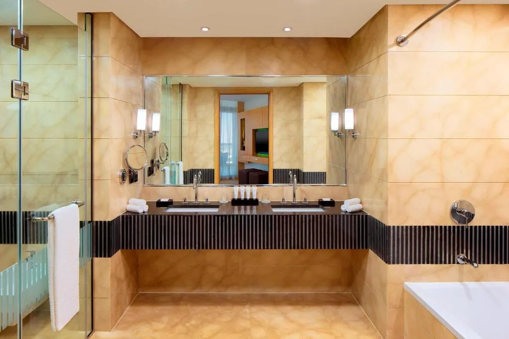 SUITE EXECUTIVE Room, Le Meridien Cairo Airport, Cairo