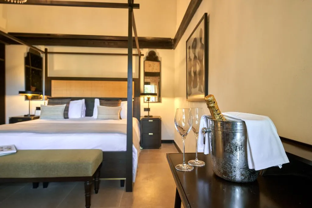 JUNIOR SUITE POOL VIEW Room, Son Moli Country House, Majorca