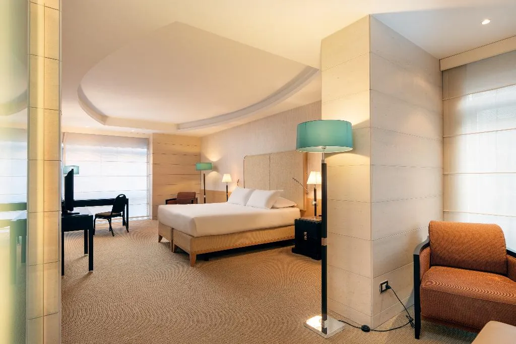 JUNIOR SUITE WITH DOUBLE BED Room, Precise House Mantegna Roma, Rome