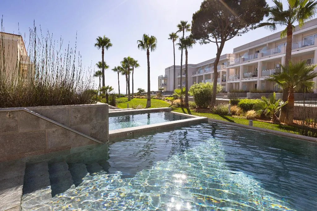 Double or Twin WITH PRIVATE POOL Room, Hipotels Barrosa Palace, Costa De La Luz