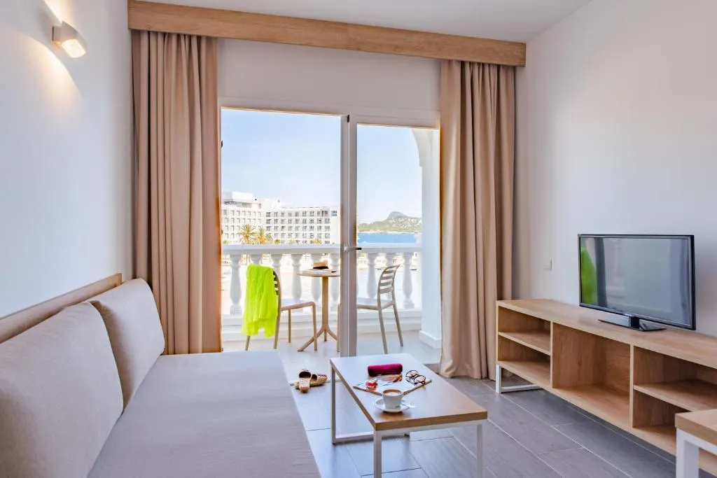 APARTMENT SEA VIEW Room, ENDLSS Ibiza, Ibiza