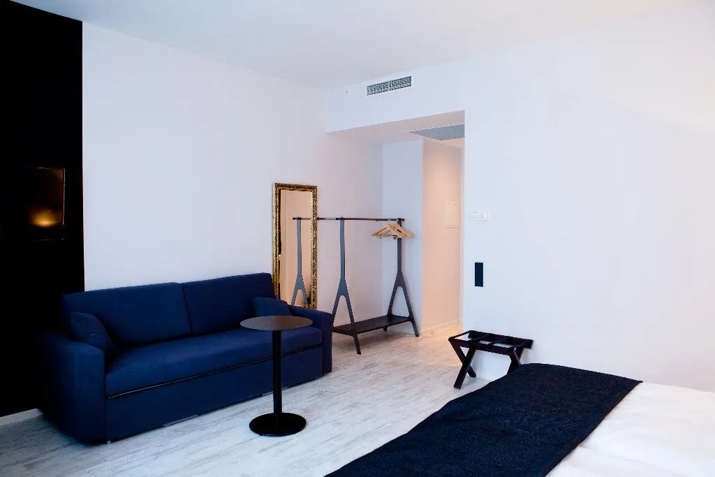 Double or Twin SUPERIOR Room, Catalonia Berlin Mitte, Berlin