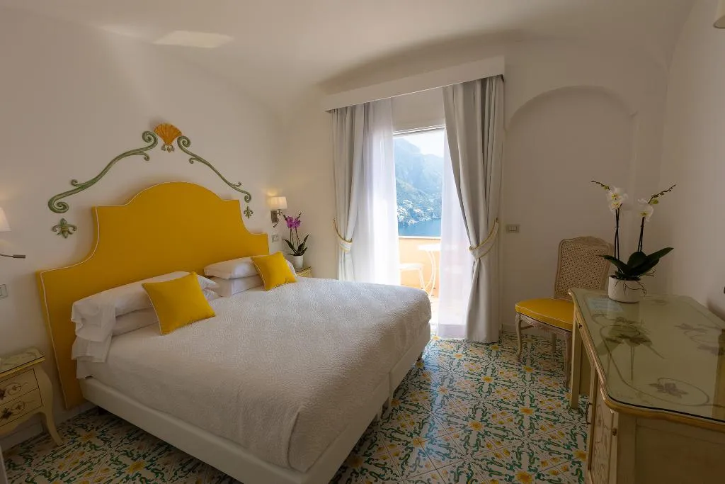 Double or Twin SEA VIEW Room, Hotel Conca D'Oro, Naples