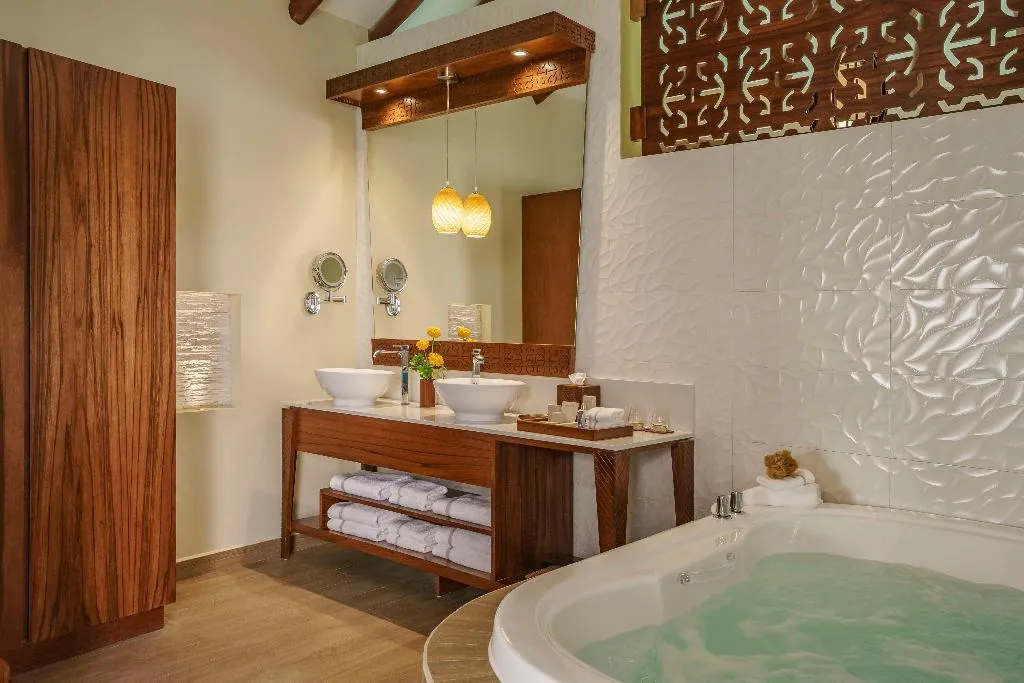 Room, Palafitos Overwater Bungalows El Dorado Maroma Al, Playa Del Carmen