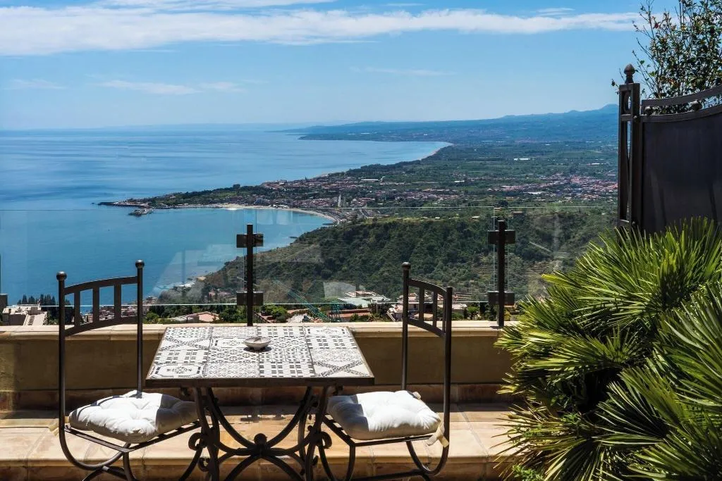 General view, Villa Ducale, Taormina
