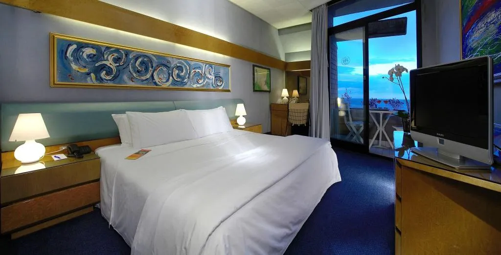 Room, Four Points by Sheraton Catania Hotel & Conference, Catania