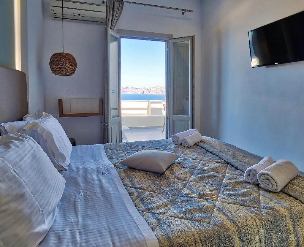 Room, Kokkinos Villas, Santorini