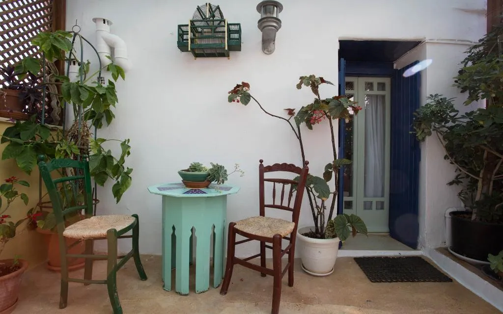 Terrace, Nostos, Crete