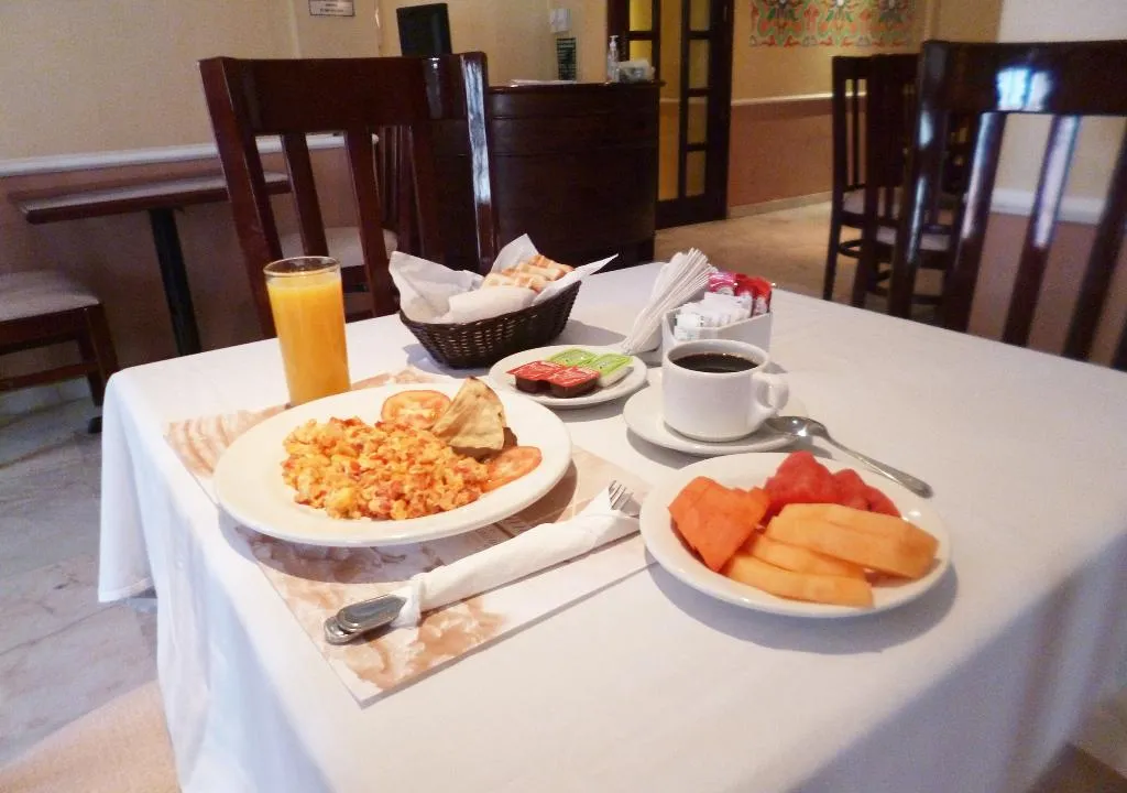 Restaurant, Hotel Francis Drake, Cancun Area