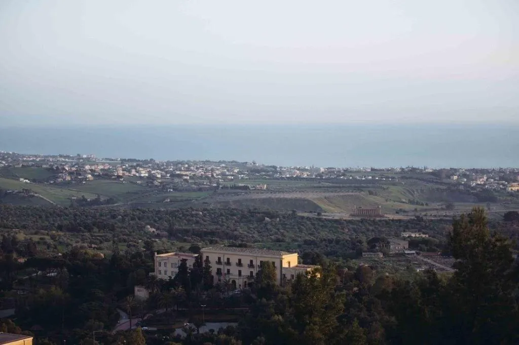 General view, B&B Triskéles, Catania