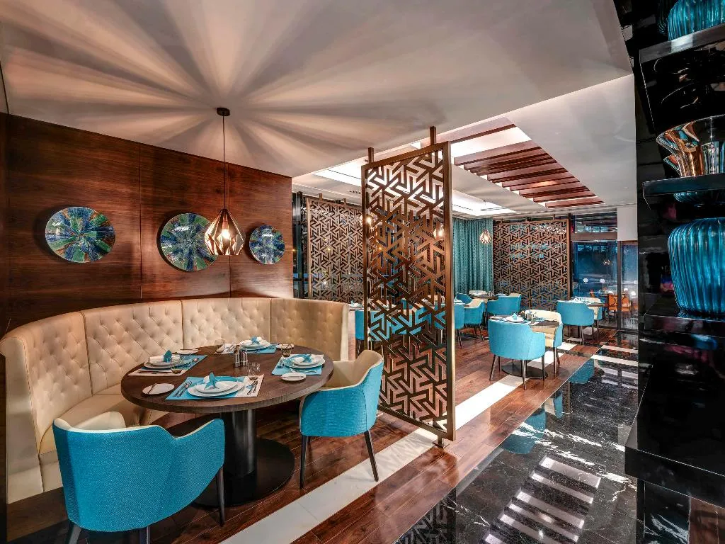 Restaurant, Novotel Sharjah Expo Centre, Dubai