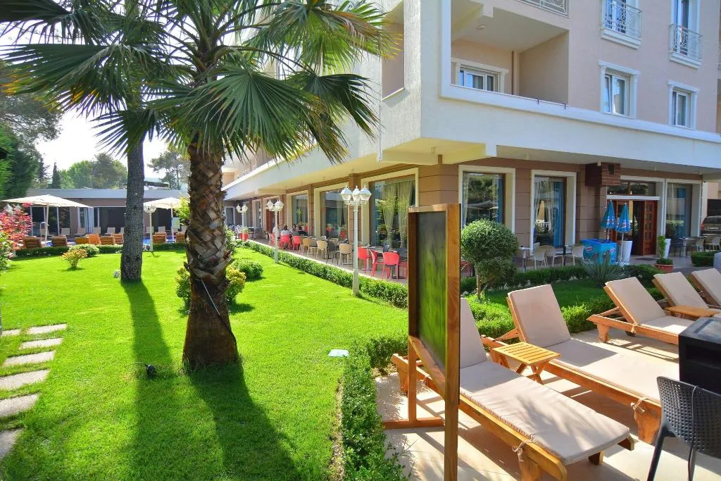 Terrace, Sandy Beach Resort, Durres