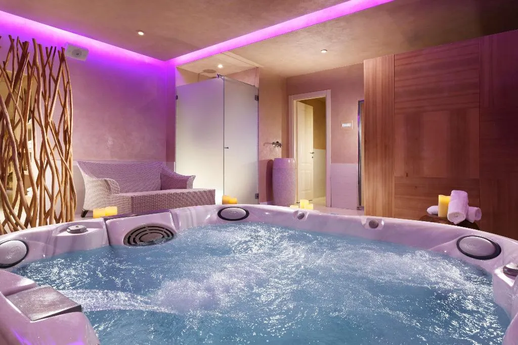 Sports and Entertainment, Leon's Place Hotel, Rome