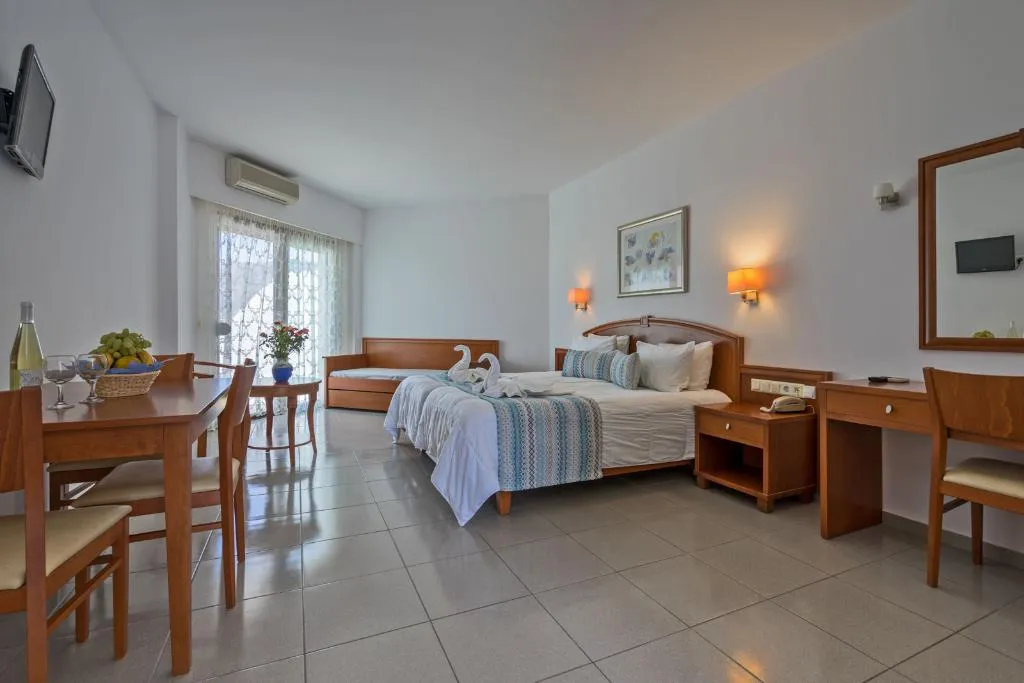 Room, Delfina Boutique, Crete