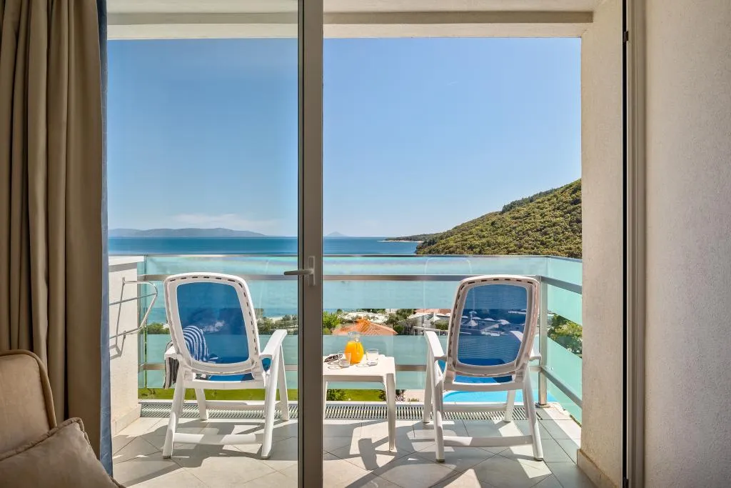 DOUBLE WITH BALCONY Room, MASLINICA Mimosa Lido Palace Hotel, Istria
