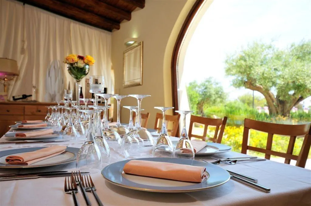 Restaurant, Baia Del Porto, Olbia