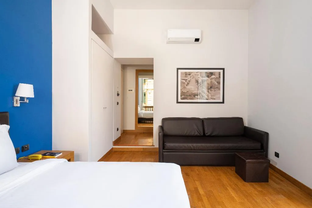 TRIPLE CLASSIC Room, Sky Blue Place, Rome