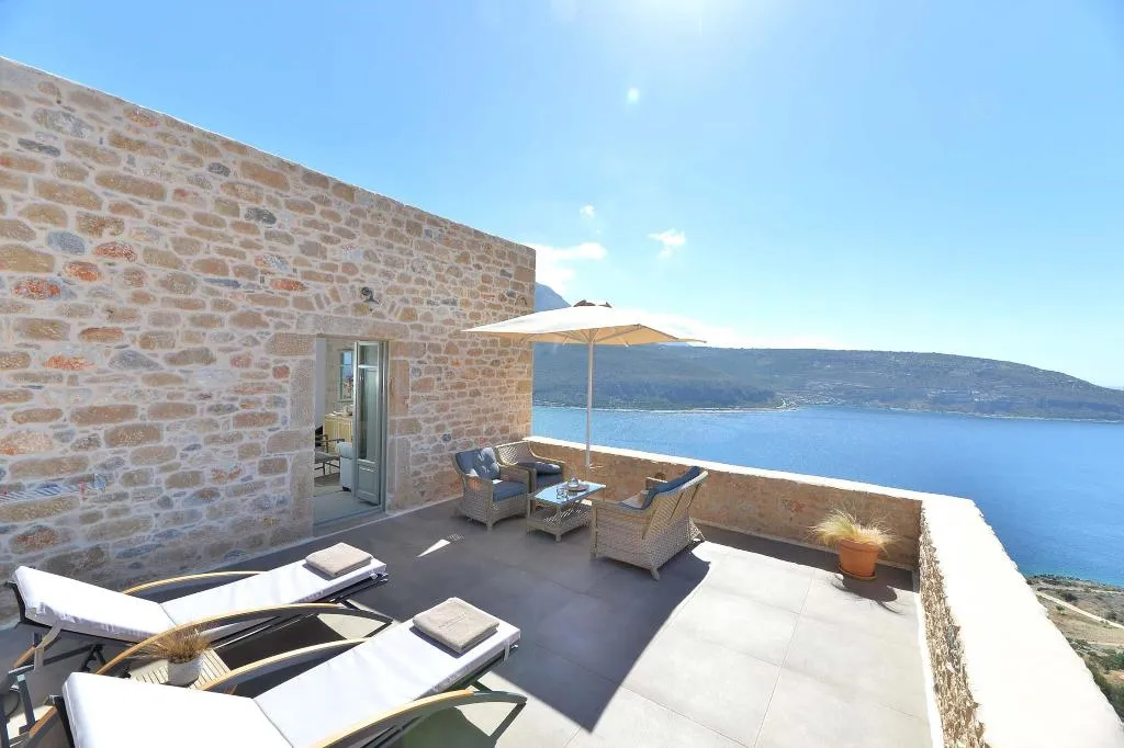 SUITE DELUXE SEA VIEW Room, Akrolithi Boutique Hotel & Suites, Kalamata
