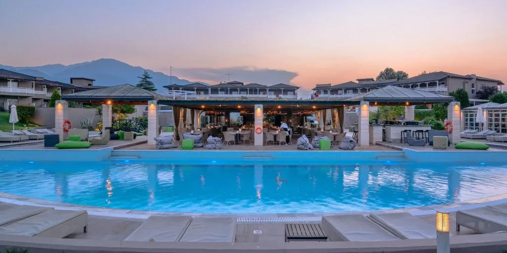 Pool, Dion Palace, Thessaloniki