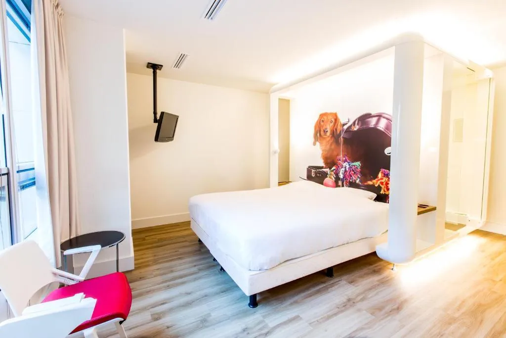 DOUBLE BASIC Room, Qbic Hotel Amsterdam Wtc, Amsterdam