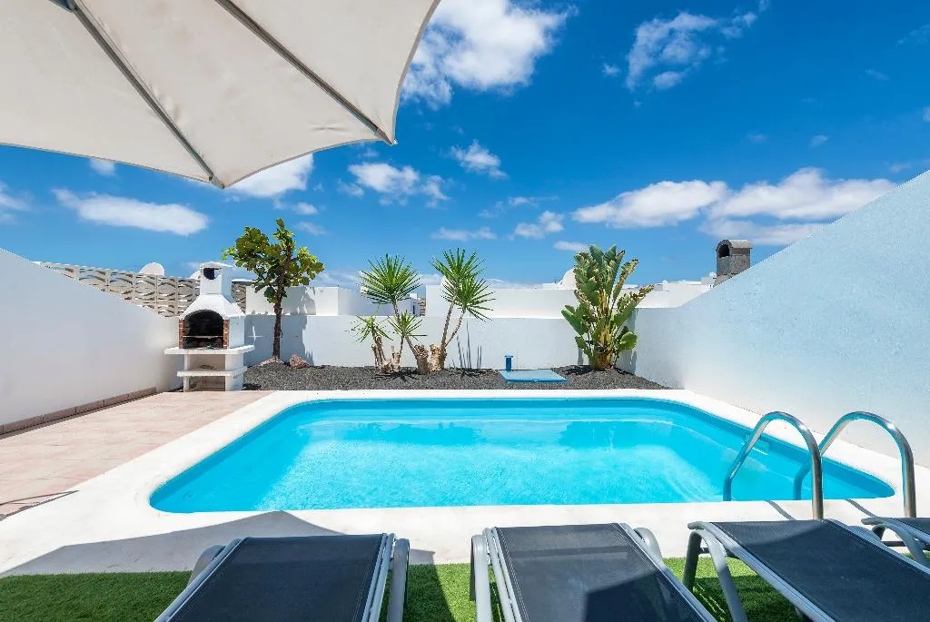 Pool, Villas Puerto Rubicon, Lanzarote