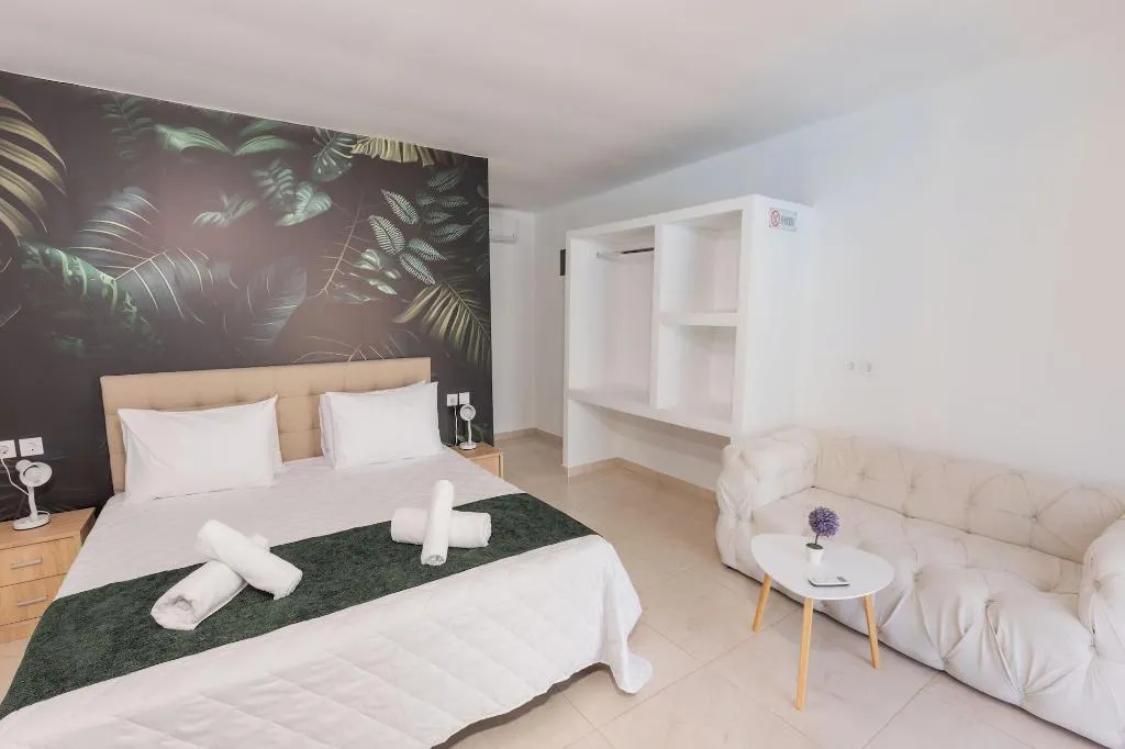 Room, Bamboo Suites, Rhodes