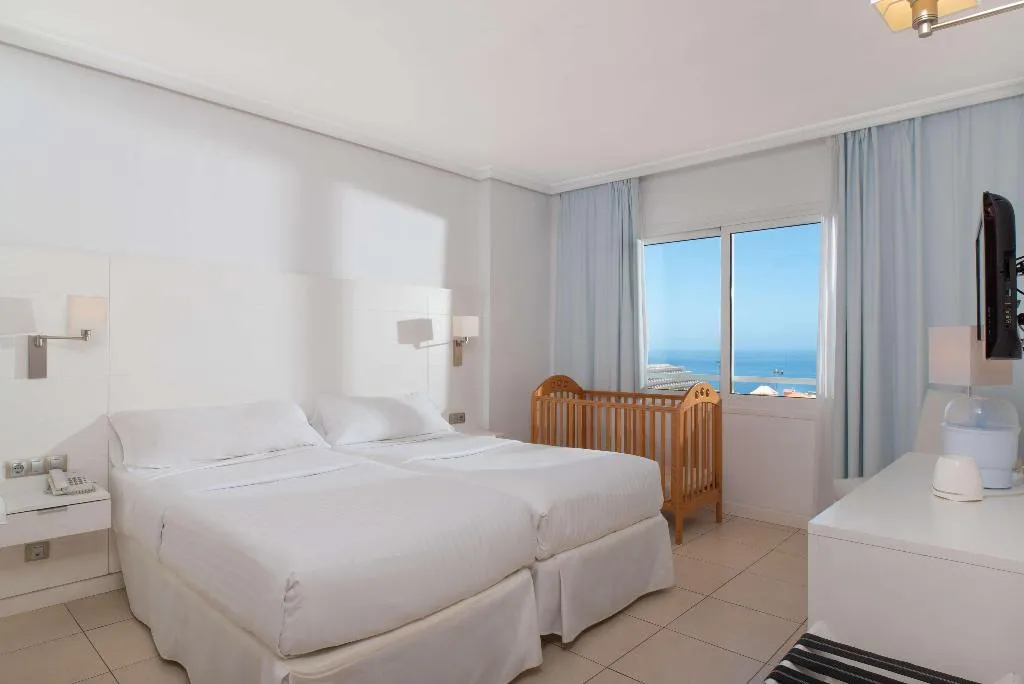 Room, Landmar Costa Los Gigantes Family Resort, Tenerife