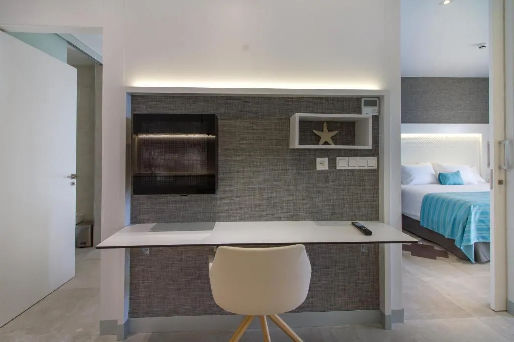 JUNIOR SUITE CAPACITY 4 Room, ESTIMAR Calpe Suitopia, Costa Blanca