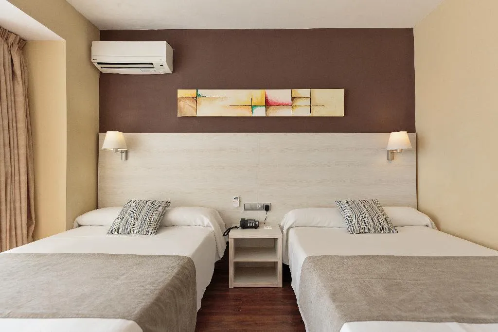 DOUBLE SUPERIOR CAPACITY 3 Room, Best Indalo, Costa Almeria