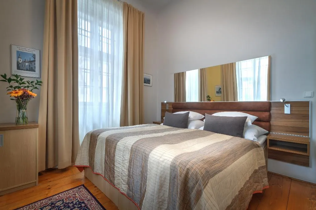 Double or Twin DELUXE Room, Monastery, Prague