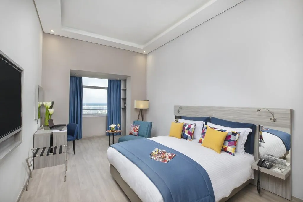 SINGLE SUPERIOR BAY VIEW Room, Marina Bay City Center, Tangier