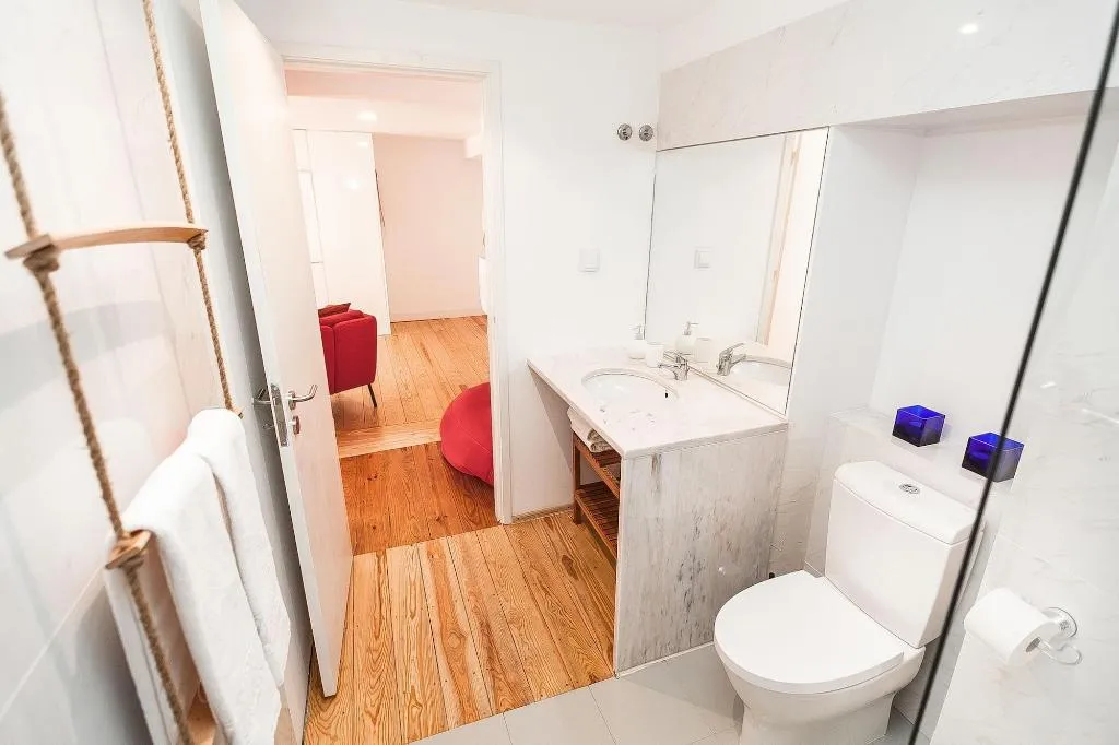 Room, The Lisbon-Way Apartments, Lisbon