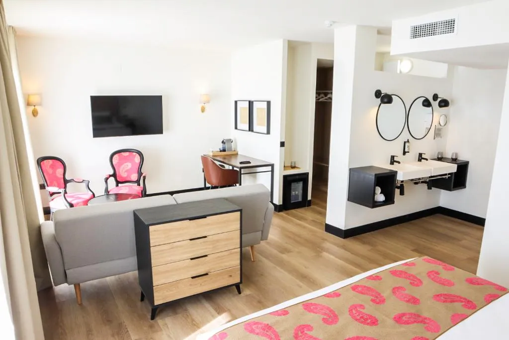 JUNIOR SUITE STANDARD Room, Fay Victoria Beach, Costa Del Sol