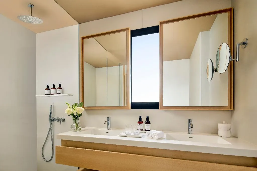 FAMILY ROOM WITH TERRACE Room, Tivoli Estela Golf & Lodges Porto, Porto