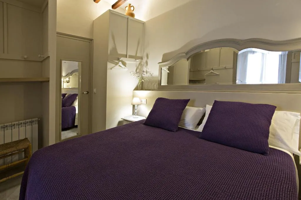 Room, El Jardinet De Sant Esteve, Barcelona