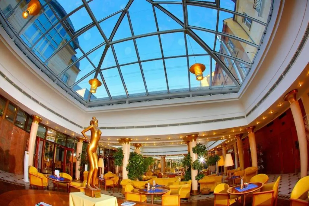 Lobby, Royal Galerie, Prague