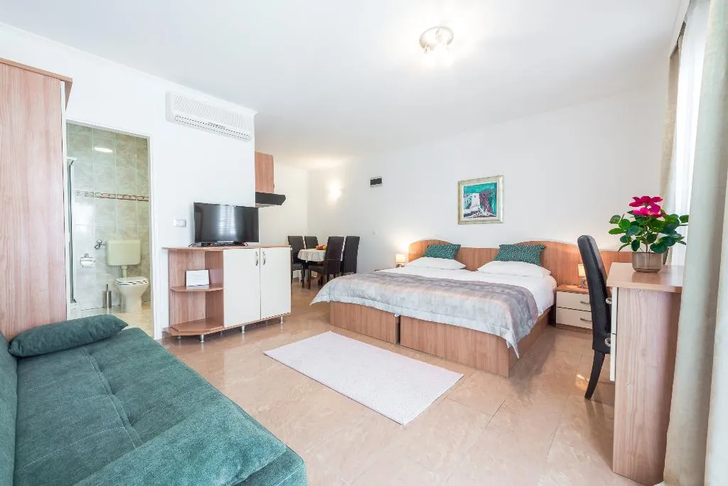 STUDIO TWO BEDS Room, Villa Lanterna, Dubrovnik