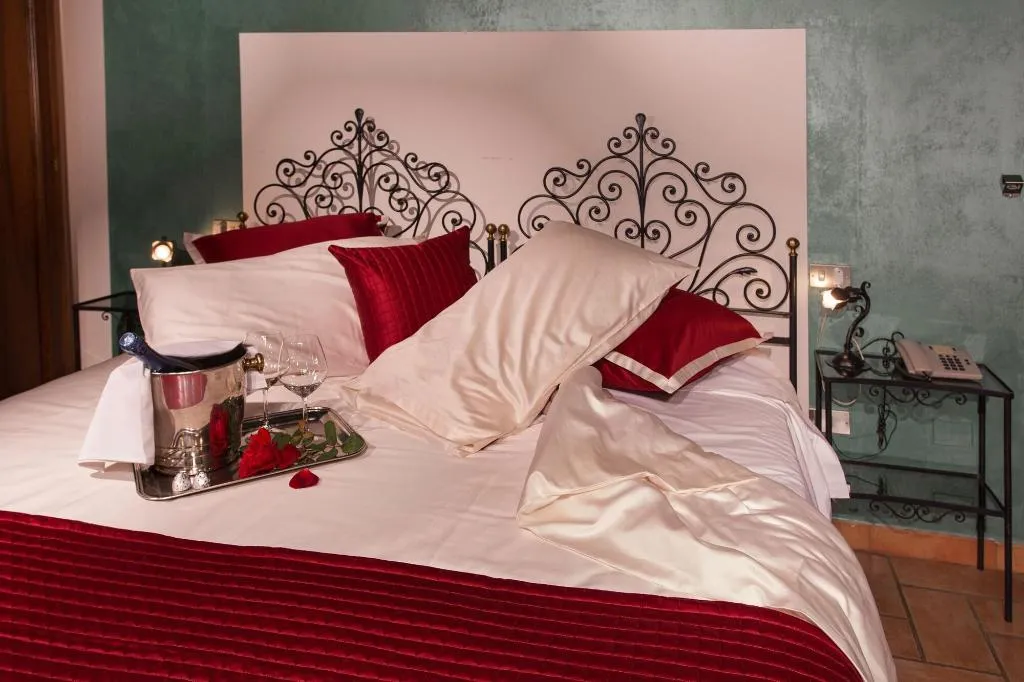 Room, Hotel San Marco, Umbria