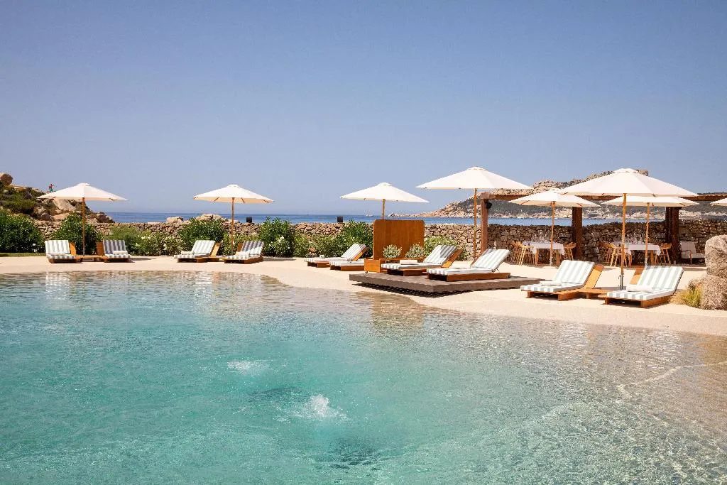 Pool, Mangia's Santa Teresa Sardinia, Curio Collection, Olbia