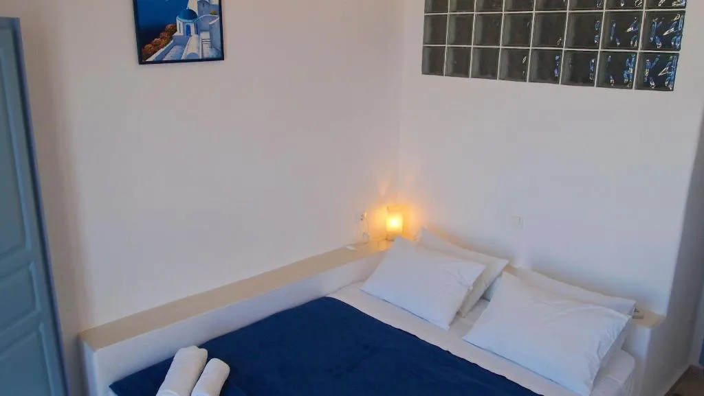 Room, Kokkinos Villas, Santorini