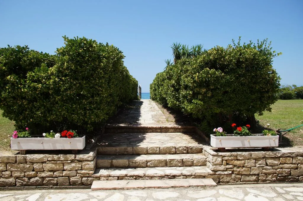 APARTMENT GARDEN VIEW ONE BEDROOM Room, Akti Anastasia, Corfu