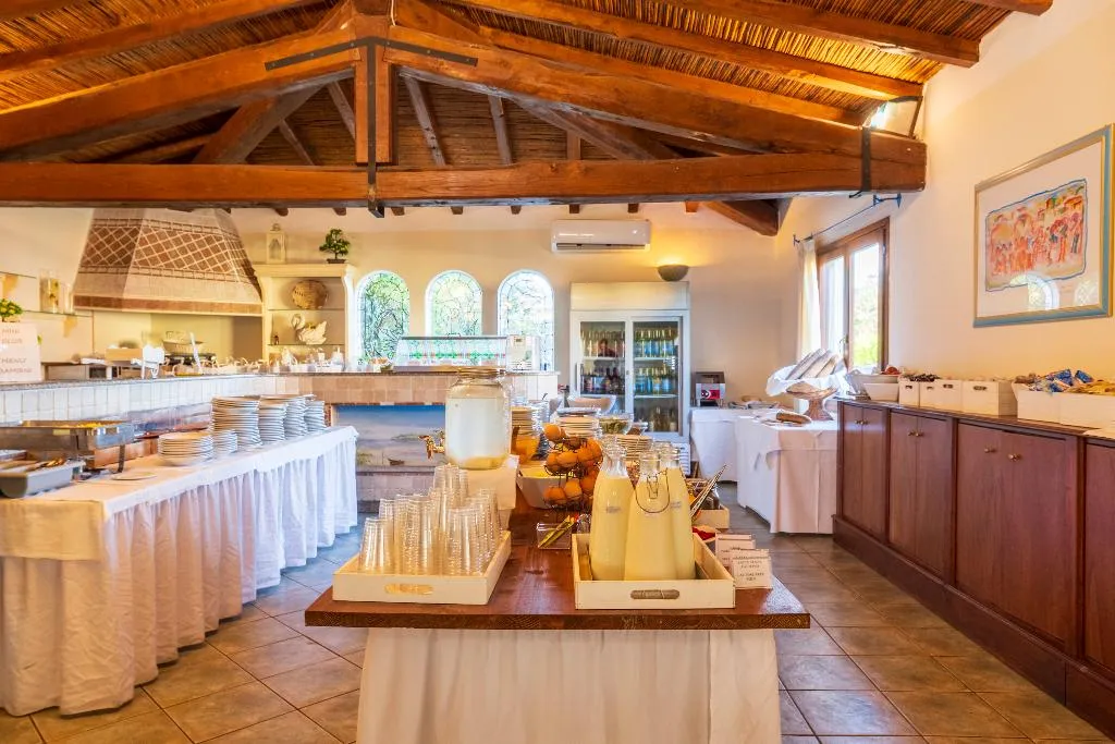 Restaurant, Li Suari Club Village, Olbia