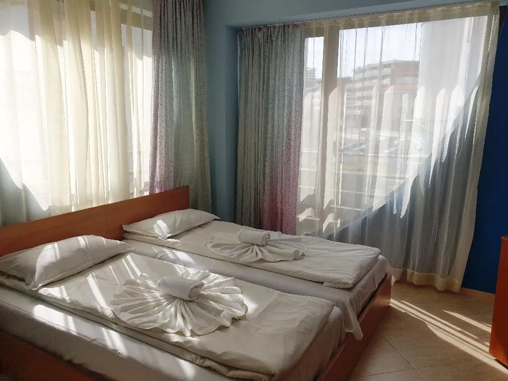 APARTMENT TWO BEDROOMS Room, Diamond Apartcomplex, Bourgas