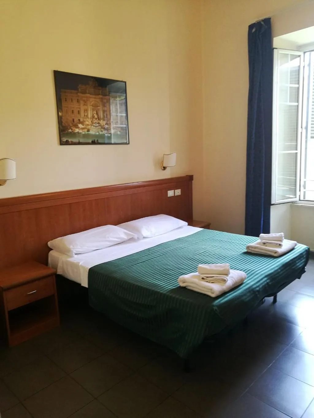 Room, Palma Residence, Naples