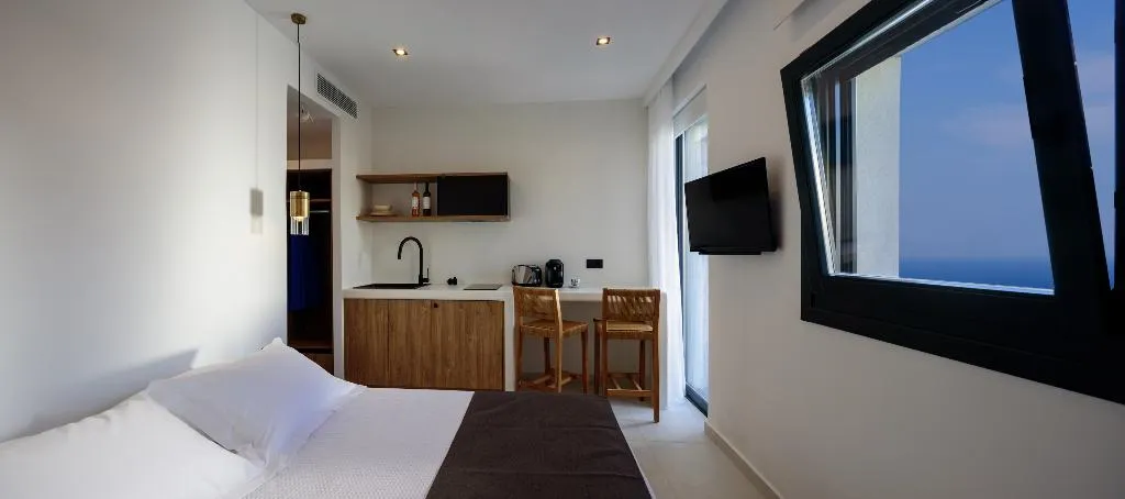 SUITE SEA VIEW Room, Ryolithos Suites, Santorini