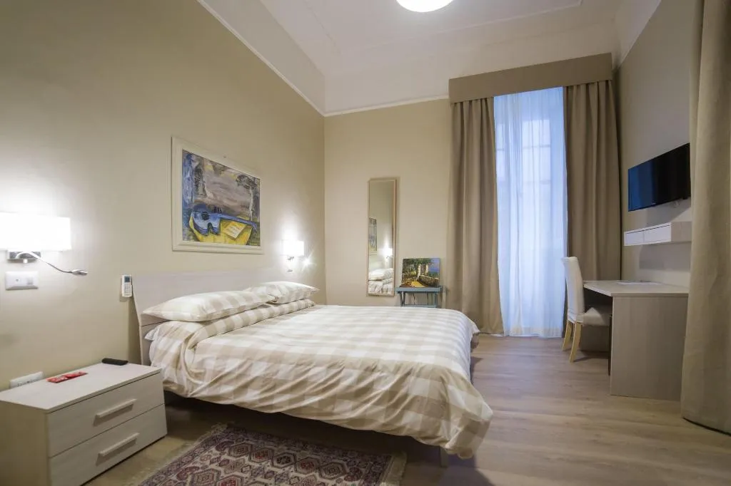 Room, Bnb Il Centrale The Best Choice, Naples