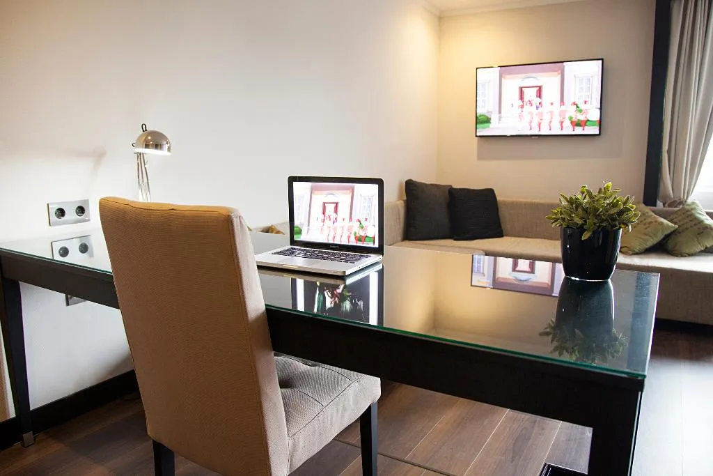 JUNIOR SUITE STANDARD Room, Quentin Boutique Hotel, Berlin