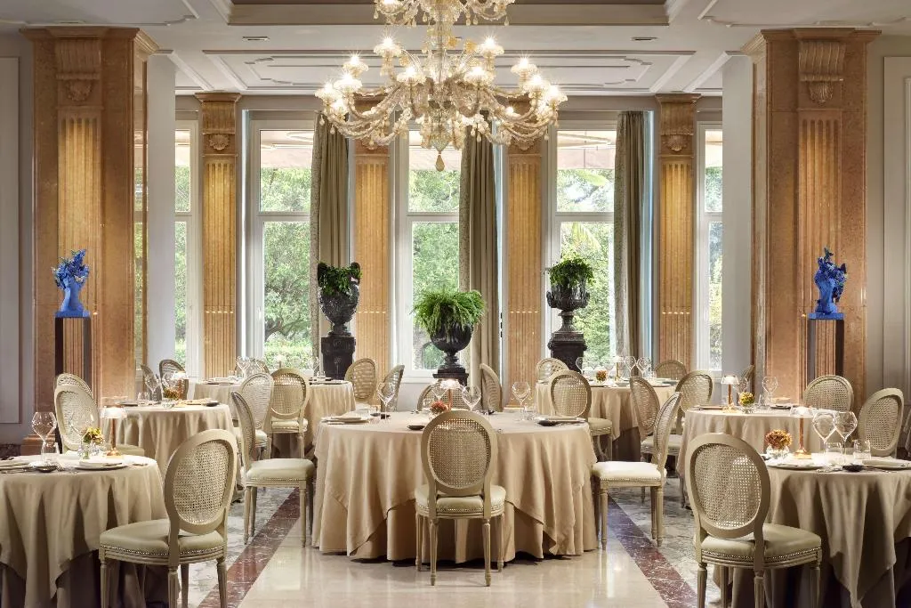 Restaurant, Villa Cortine Palace Hotel, Milan