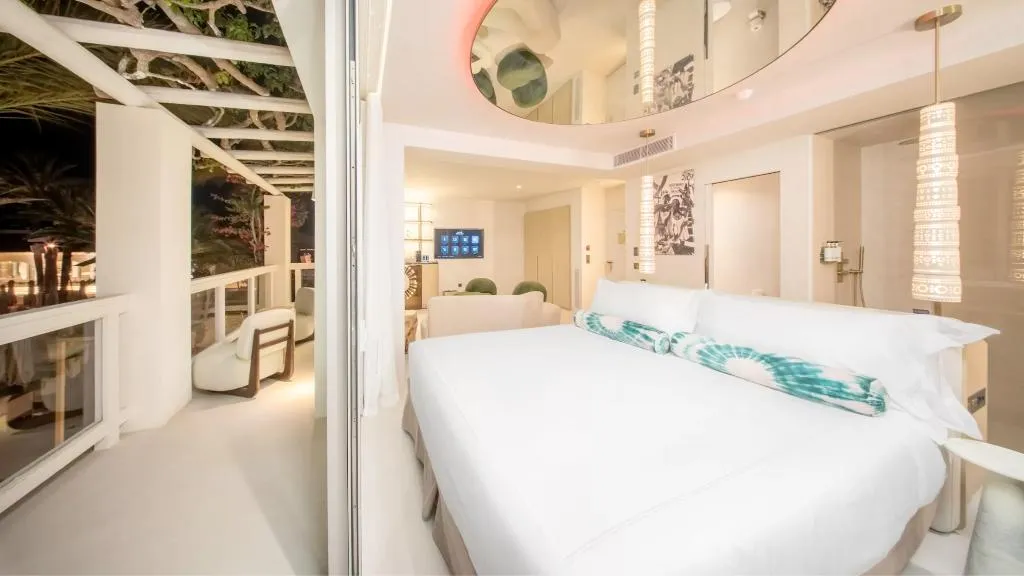 JUNIOR SUITE STANDARD Room, Destino Five Ibiza 5 Grand Luxe Resort, Ibiza