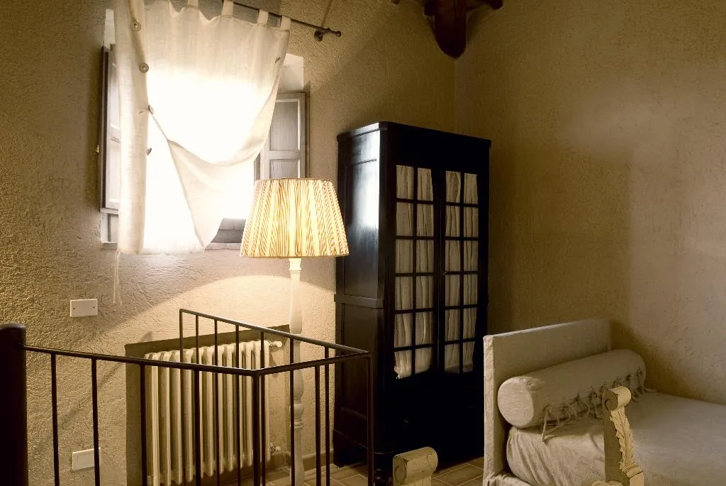 HOUSE STANDARD Room, Borgo di Pietrafitta Relais, Florence